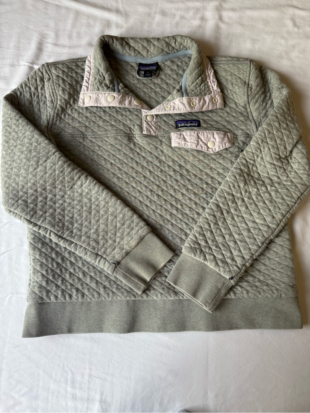 Patagonia Woman’s Quilted Snap-T Pullover Sweater — Sage Green
